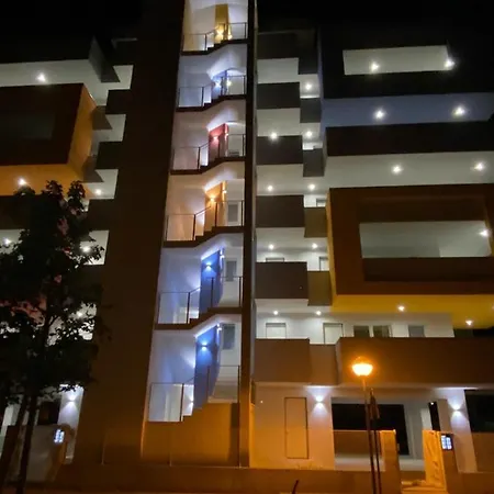 Saturnotel & Family Apart Otel