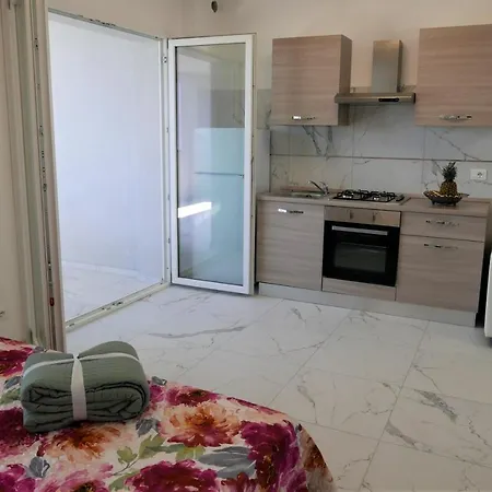 Aparthotel Saturnotel & Family